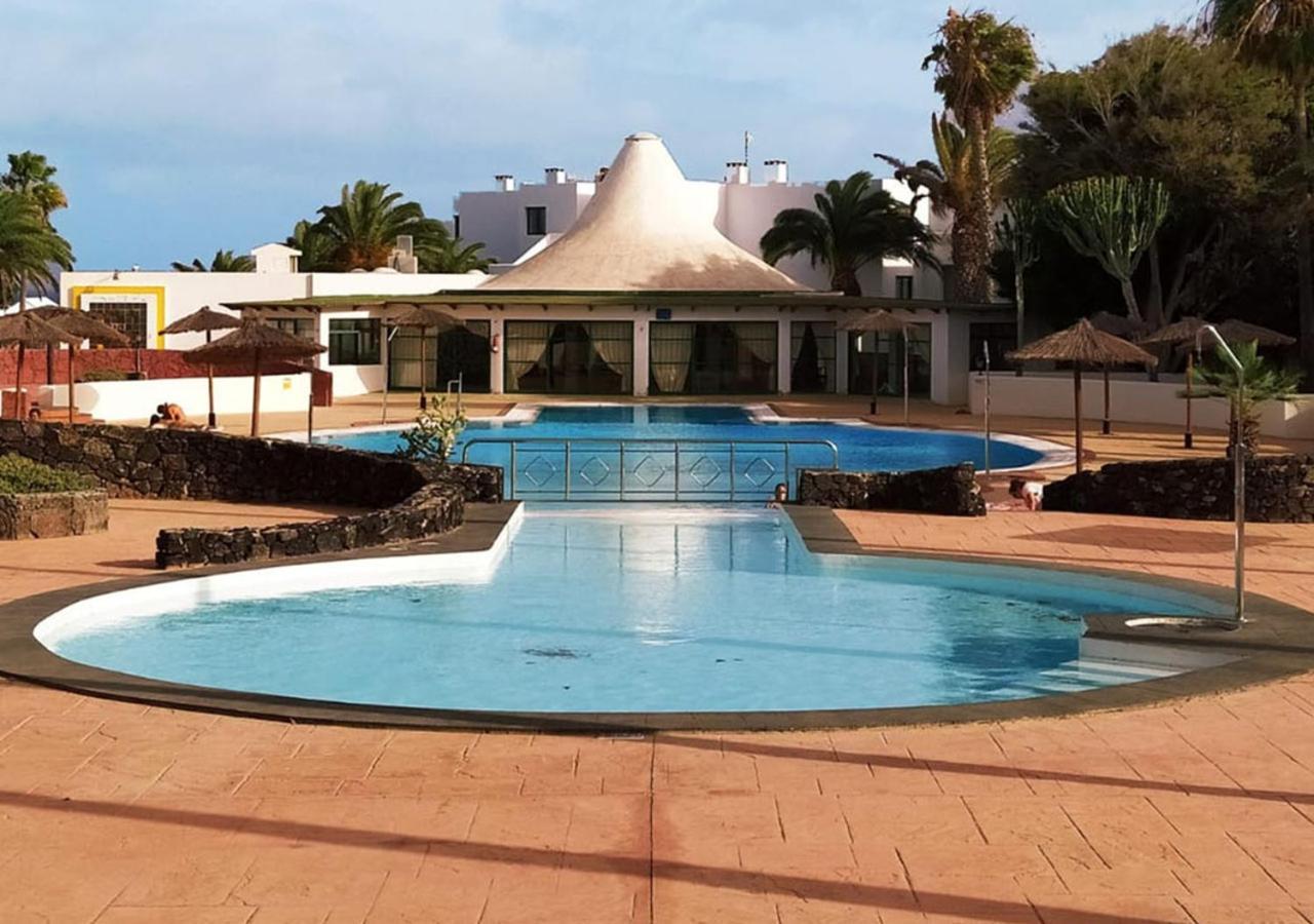 Villa Sun And Sea 4 Front De Mer Playa Rocca Costa Teguise Exteriör bild