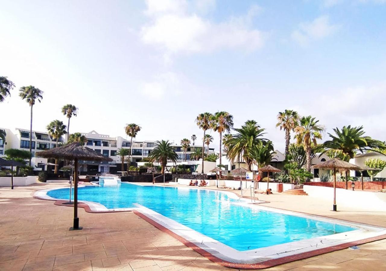Villa Sun And Sea 4 Front De Mer Playa Rocca Costa Teguise Exteriör bild